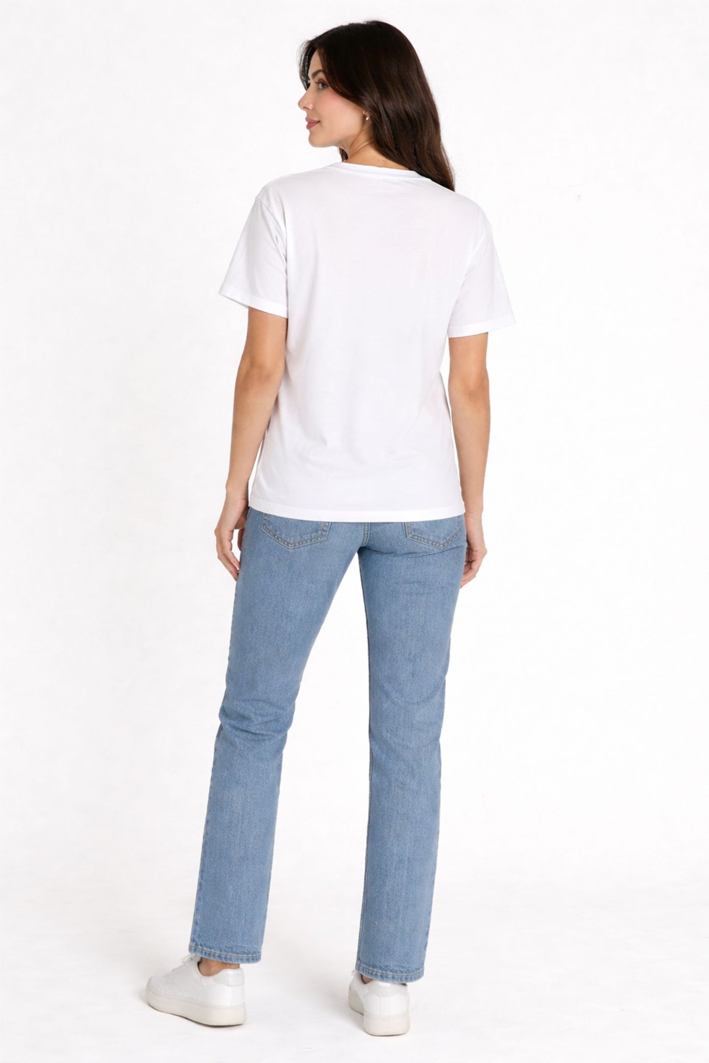 Women’s White Graphic T-Shirt – “Smile & Feel” Heart Design