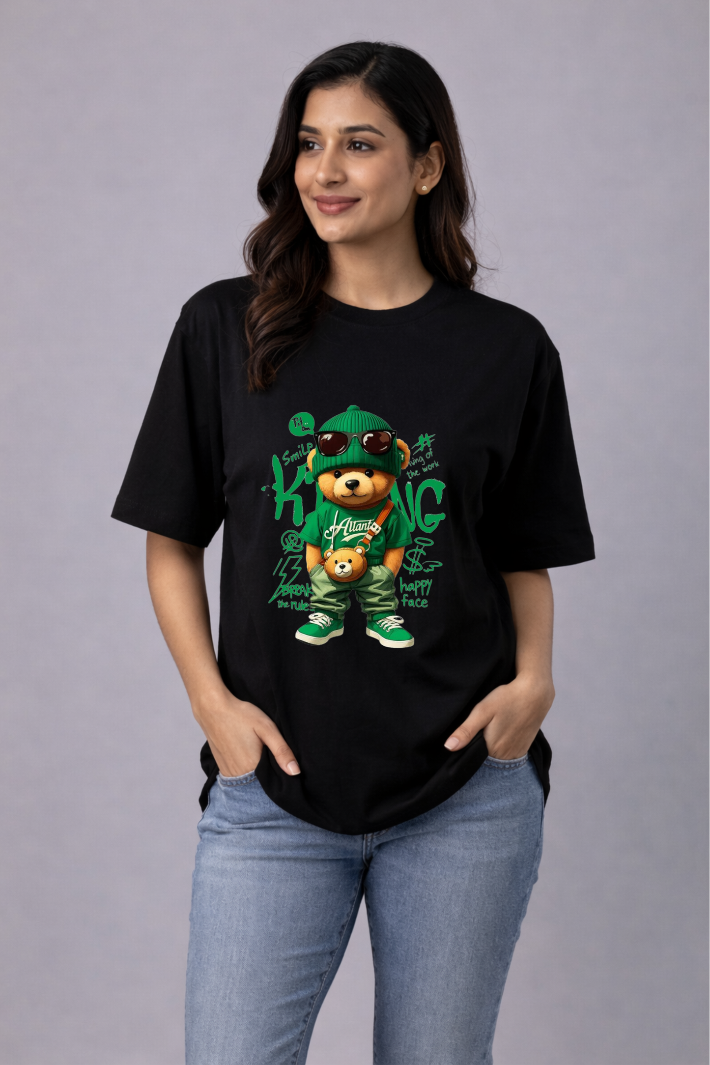 Black Oversize Cute Bear Graphic Printed T-Shirt for Women