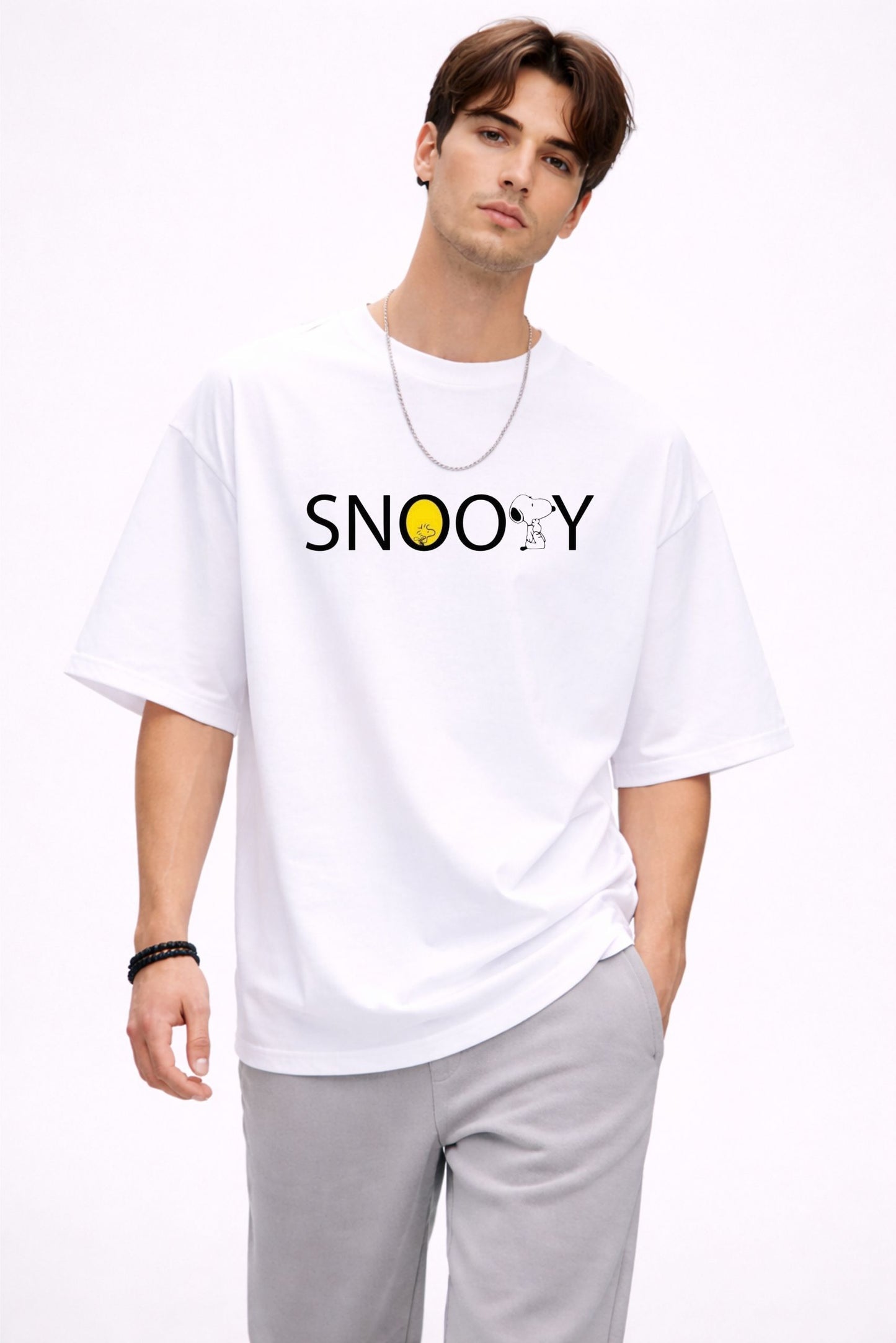 White Oversized Snoopy Graphic T-Shirt