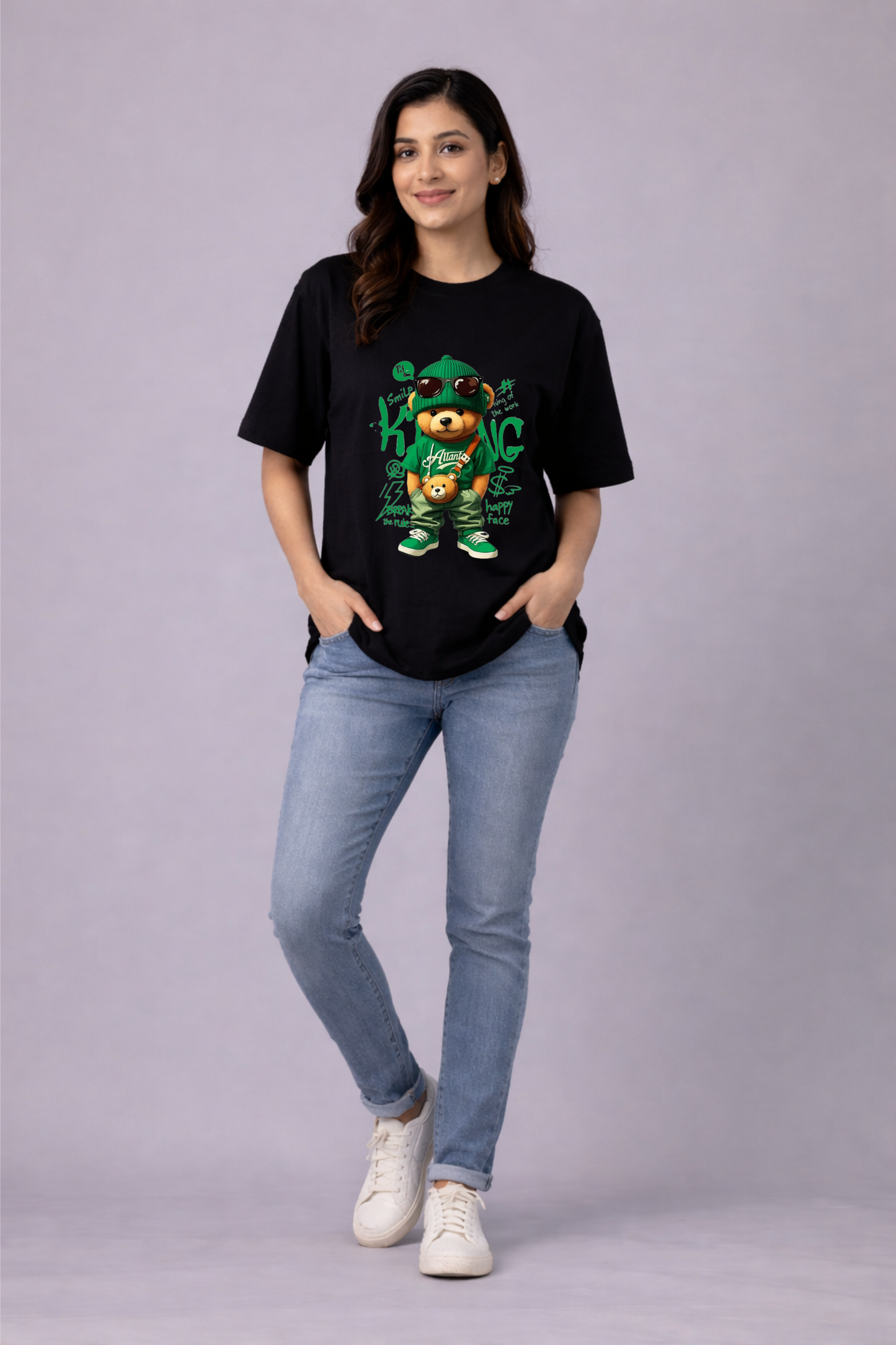 Black Oversize Cute Bear Graphic Printed T-Shirt for Women
