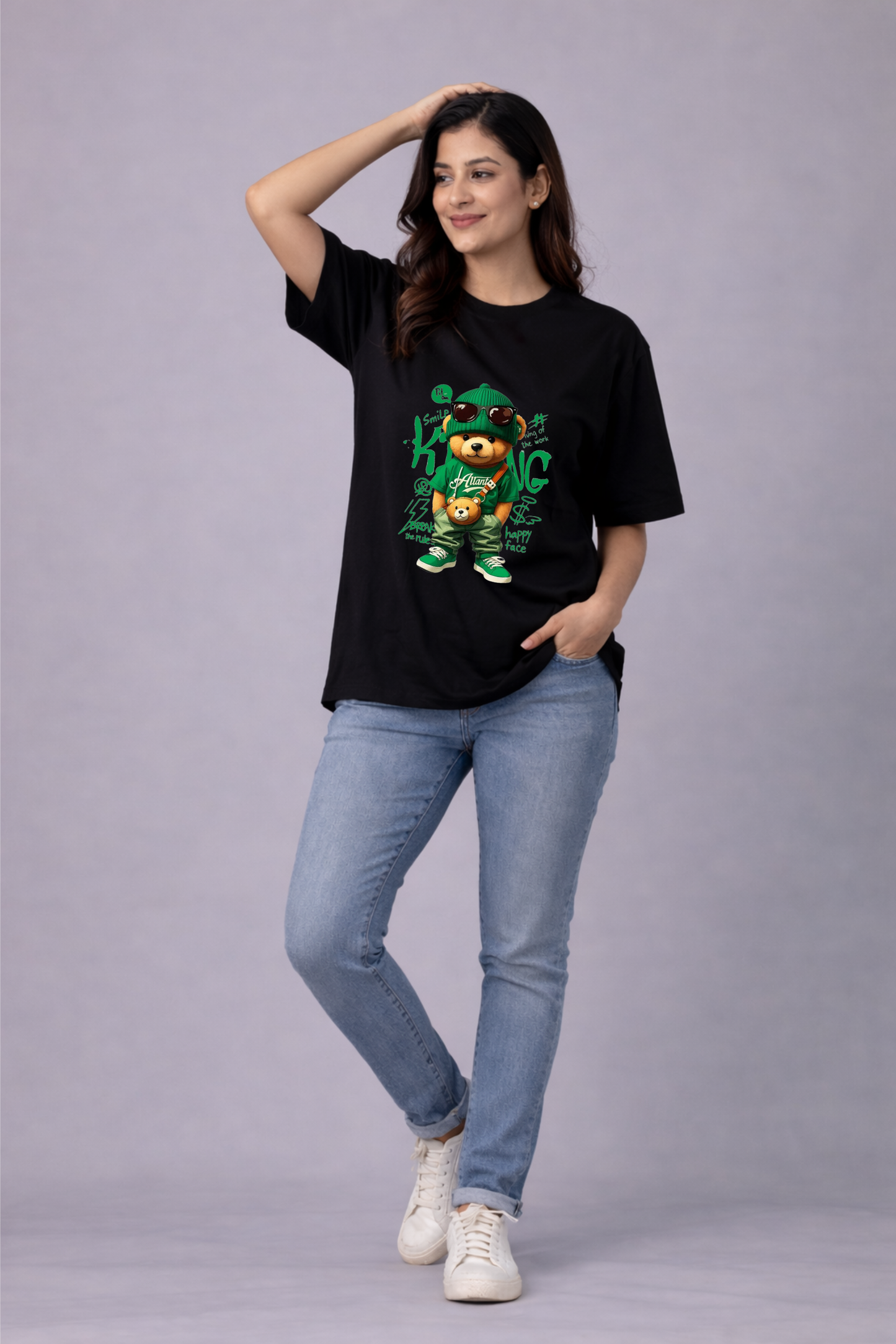 Black Oversize Cute Bear Graphic Printed T-Shirt for Women