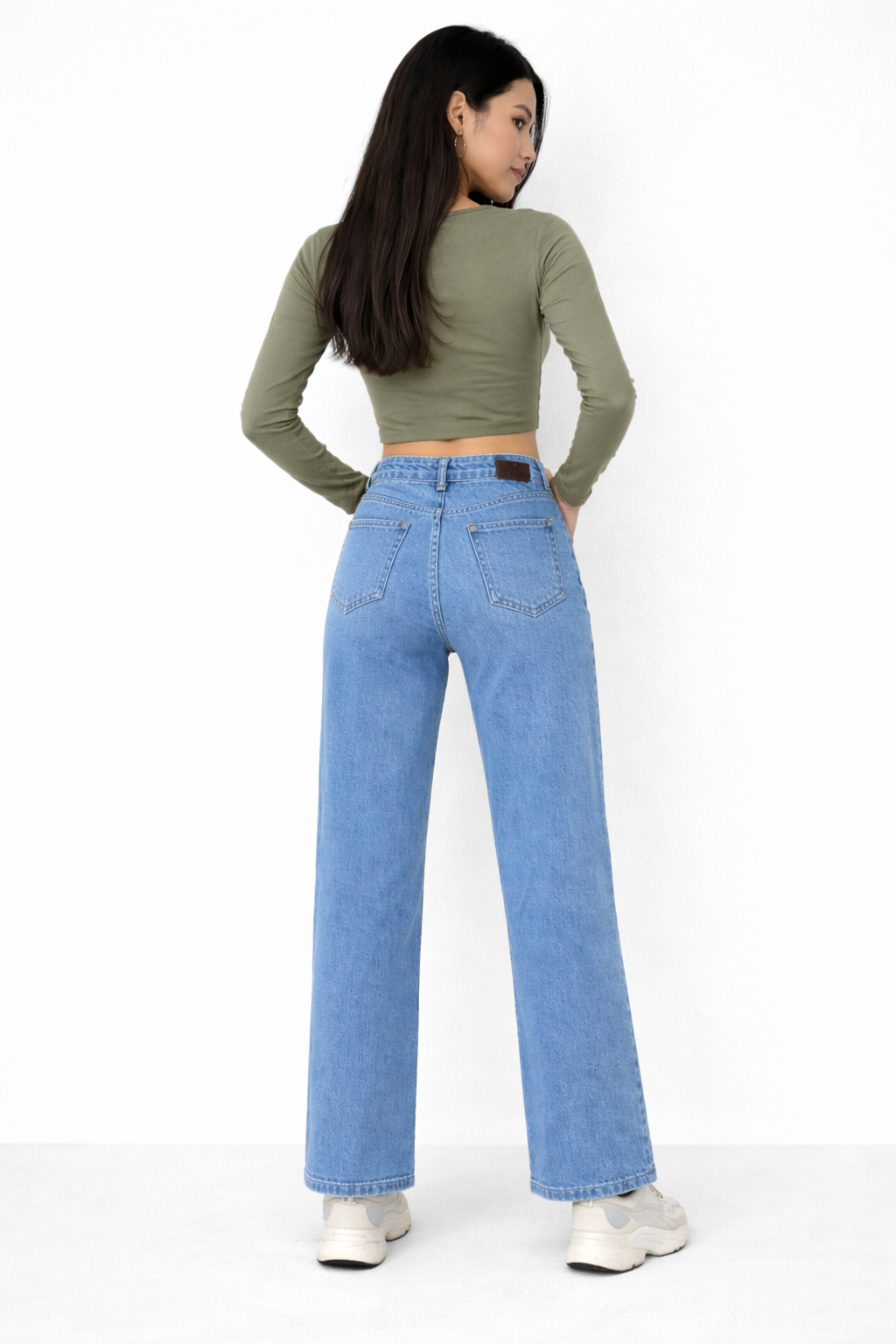High Waist Light Blue Wide Leg Jeans – Trendy Loose Fit Denim
