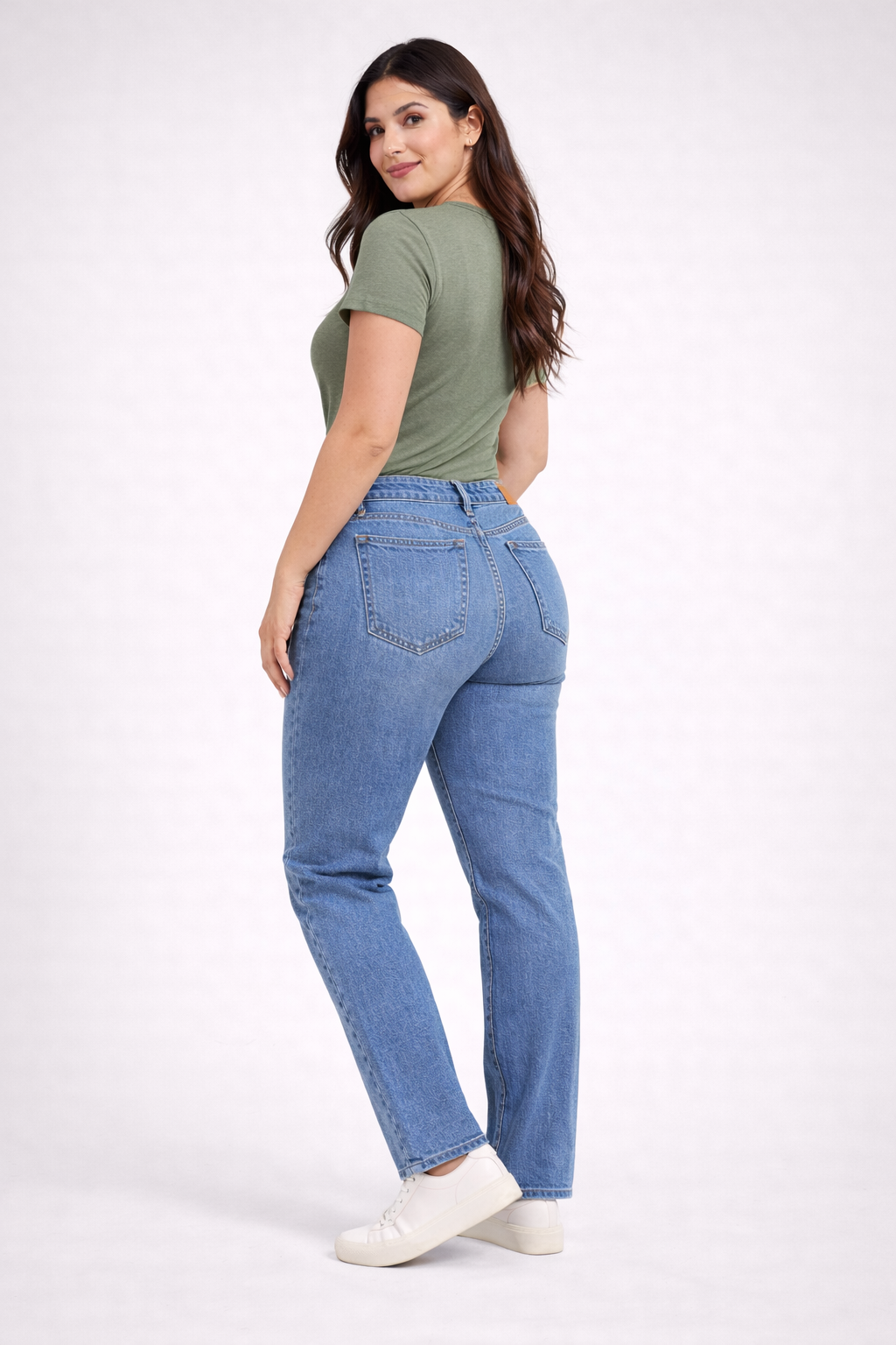 Light Blue Straight Fit Jeans – High Rise Casual Denim