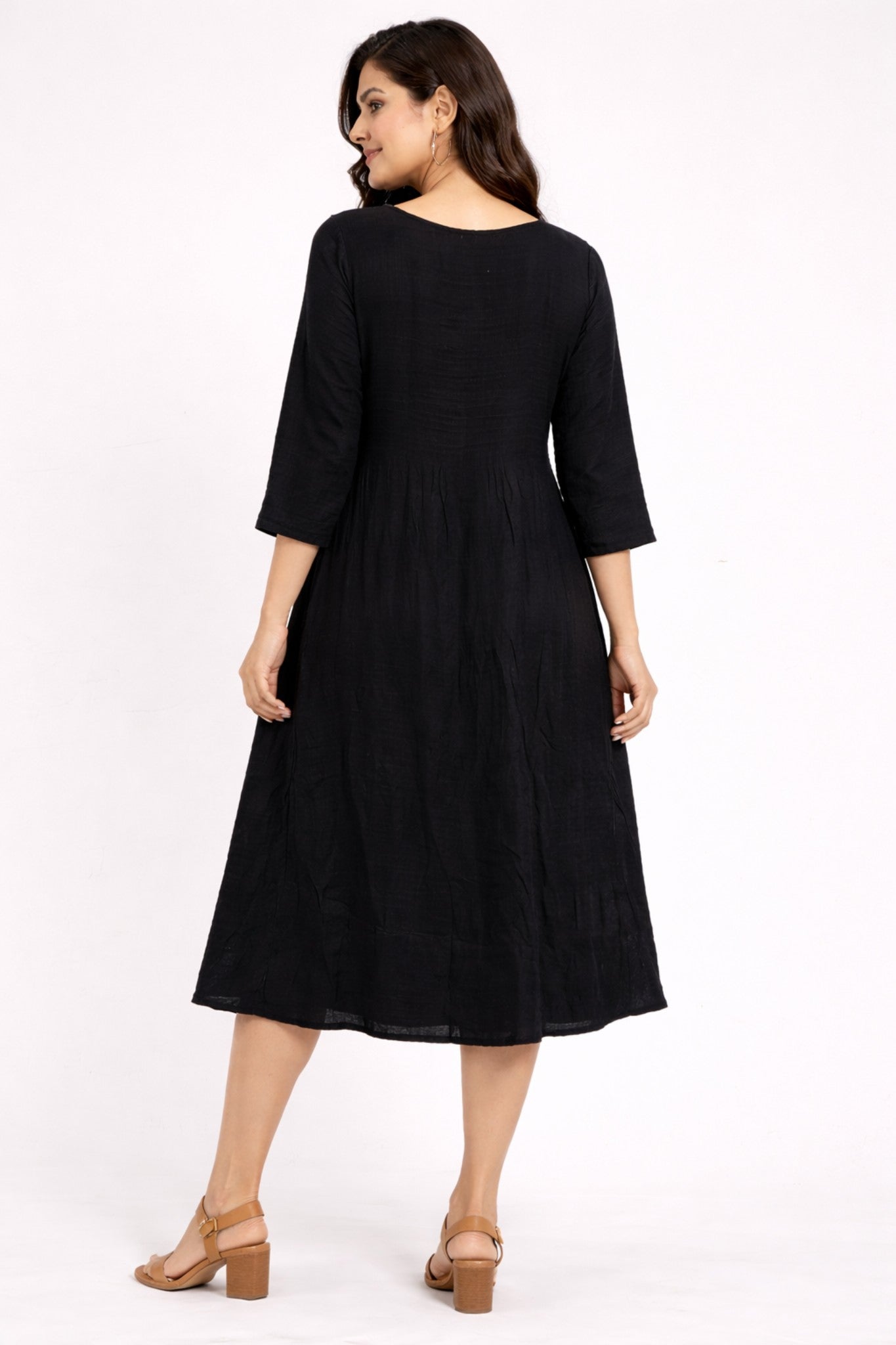 omen Black Floral Print A-Line Midi Dress